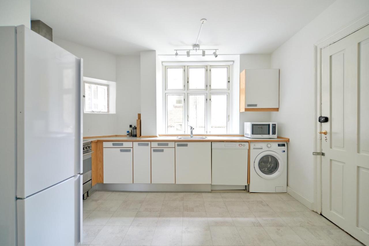Xl Flat W 3 Bedrooms By Kings Garden In Cph City Copenhaga Exterior foto